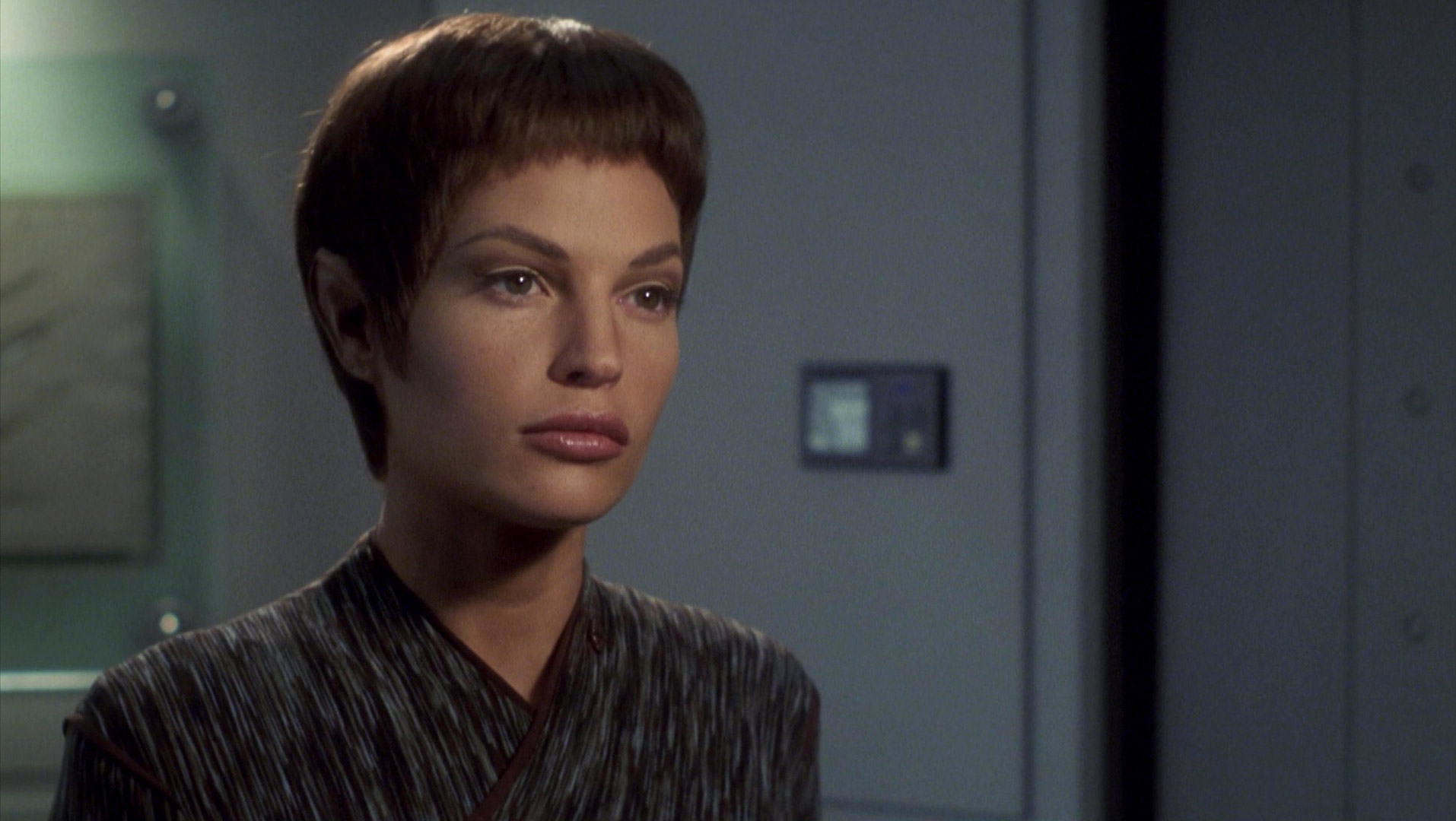 1x08 - Breaking the Ice - TrekCore 'Star Trek: ENT' Screencap & Image ...